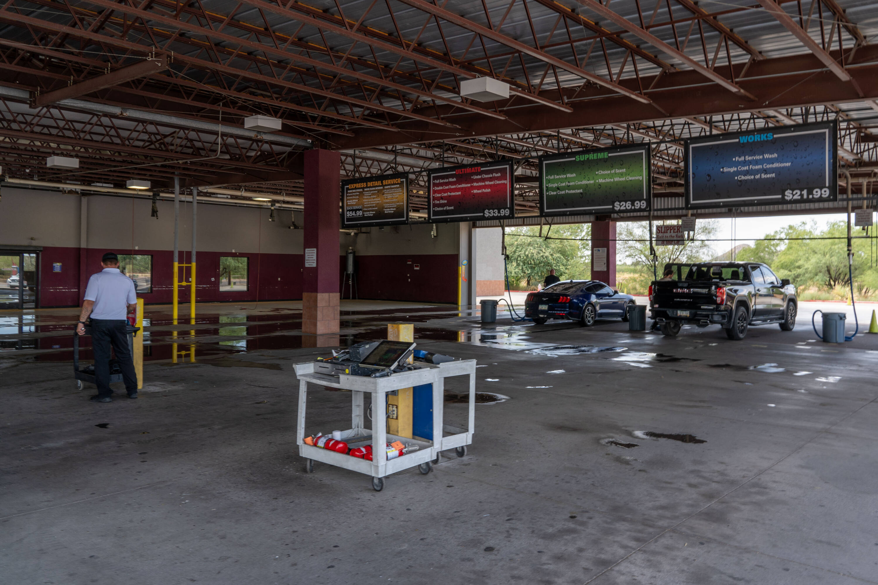 Commercial Property for Sale in Tucson Arizona 85746